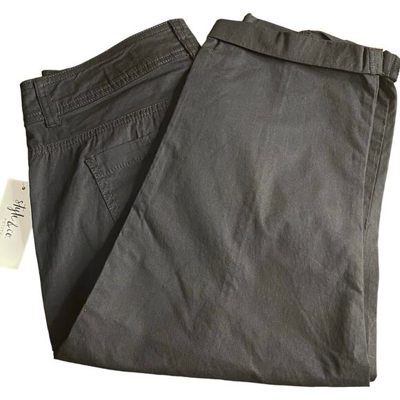 NWT STYLE & CO BLACK CAPRI PANTS WOMEN’S SIZE 2P - Picture 2 of 7